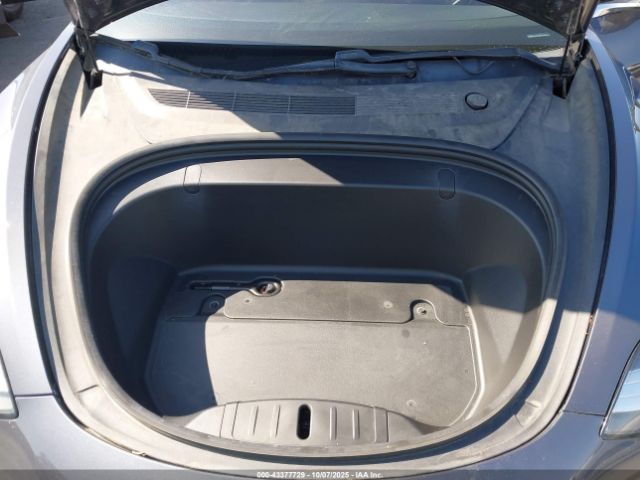 2019 TESLA MODEL 3 5YJ3E1EB0KF453165 Photo 9