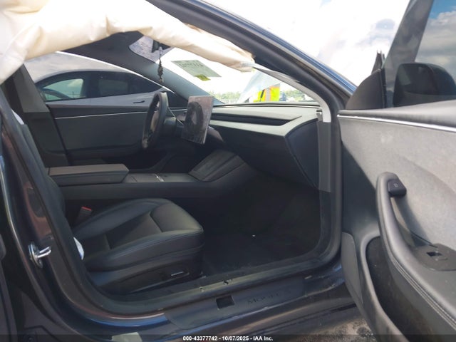 2024 TESLA MODEL 3 5YJ3E1EAXRF768900 Photo 4