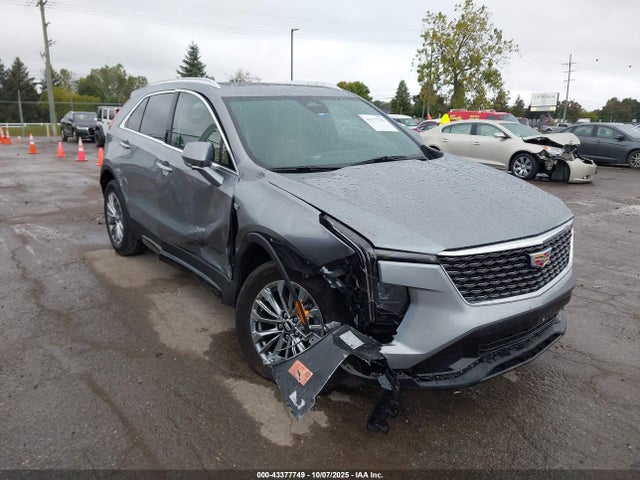 2024 CADILLAC XT4 1GYFZDR41RF206042 Photo 0