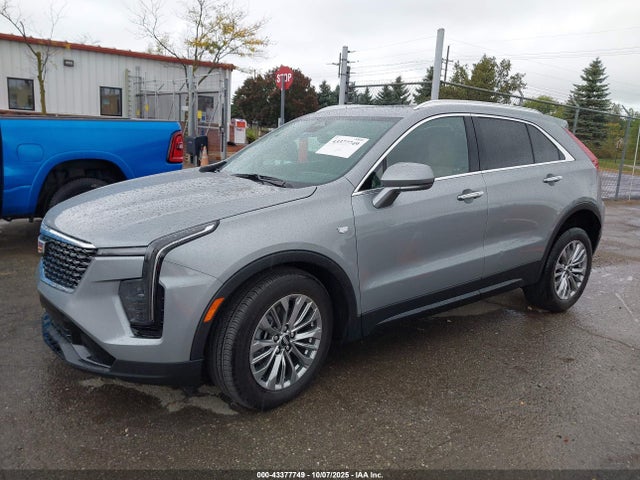 2024 CADILLAC XT4 1GYFZDR41RF206042 Photo 1