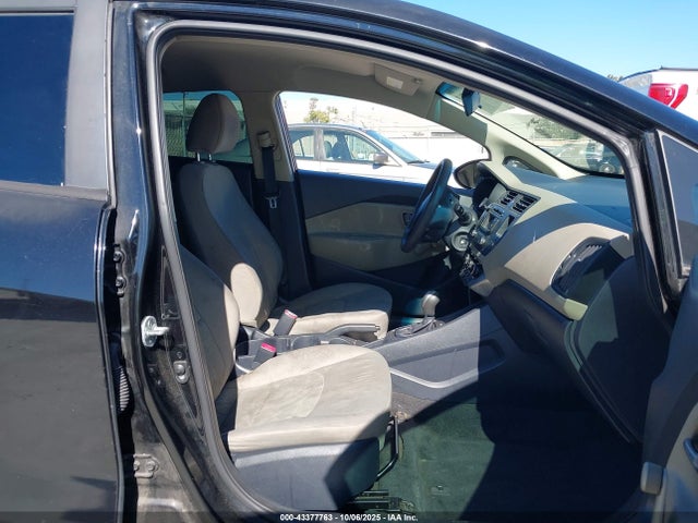 KIA dohc gamma 2015 KNADM4A30F6529408 Image 5