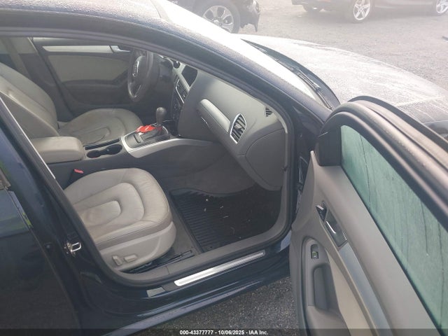 2010 AUDI A4 WAUAFAFL6AN014111 Photo 4