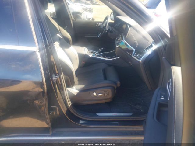 2020 BMW X5 5UXCR6C01L9B79605 Photo 4
