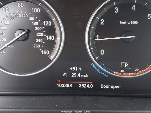 BMW 2015 2015 5UXKR2C59F0H36415 Image 15