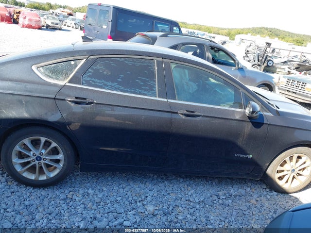 Продаж на аукціоні авто 2019 Ford Fusion Hybrid Se, vin: 3FA6P0LU7KR256598, номер лоту: 43377887