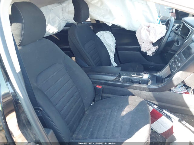 Продаж на аукціоні авто 2019 Ford Fusion Hybrid Se, vin: 3FA6P0LU7KR256598, номер лоту: 43377887