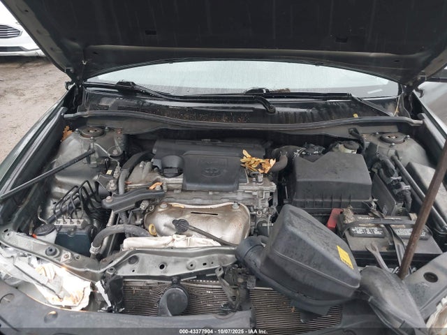 2014 Toyota Camry Le მანქანა იყიდება აუქციონზე, vin: 4T4BF1FK0ER425970, აუქციონის ნომერი: 43377904