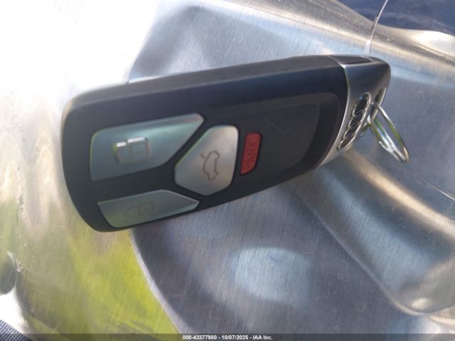 2017 AUDI Q7 WA1LAAF7XHD020470 Photo 10