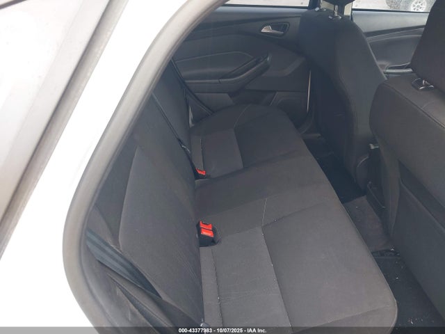 Ford 2.0l gdi 2018 1FADP3F27JL287799 Image 8