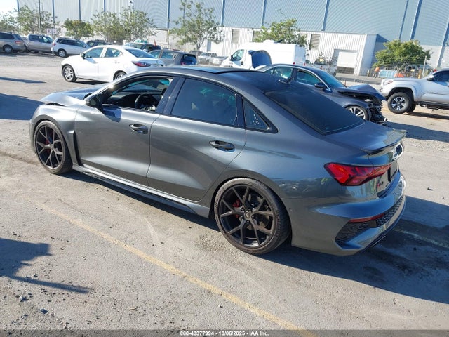 2023 AUDI RS 3 WUAG4DGY1PA910219 Photo 2