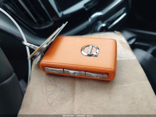 2024 VOLVO XC60 YV4L12RK6R1878451 Photo 10