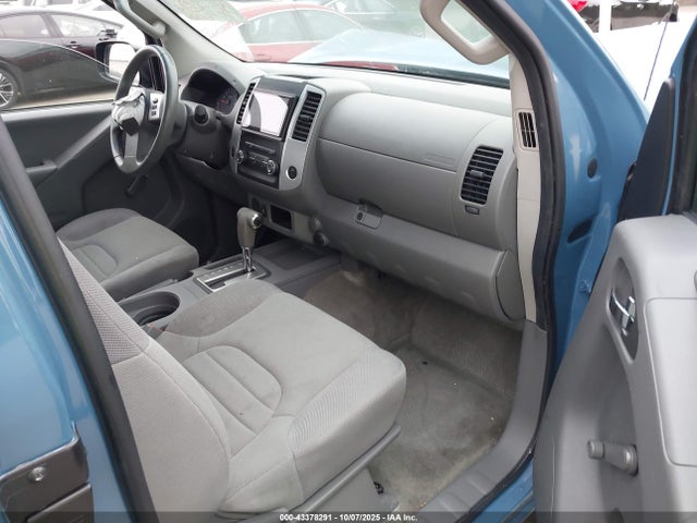 Nissan Frontier 2017 1N6BD0CTXHN724468 Image 5