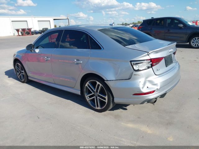 2017 AUDI A3 WAUJ8GFF4H1031403 Photo 2
