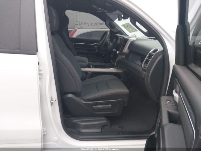 2025 RAM 1500 1C6SRFMP1SN515398 Photo 4