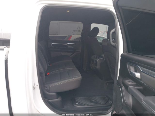 2025 RAM 1500 1C6SRFMP1SN515398 Photo 7