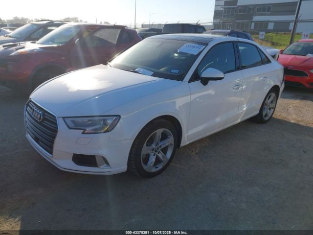 2018 AUDI A3 WAUAUGFF3J1014447 Photo 1