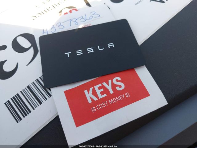 2023 TESLA MODEL Y 7SAYGDEF0PF904867 Photo 10