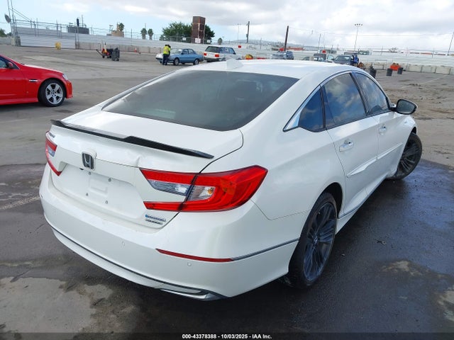 2018 HONDA ACCORD HYBRID 1HGCV3F93JA004434 Photo 3