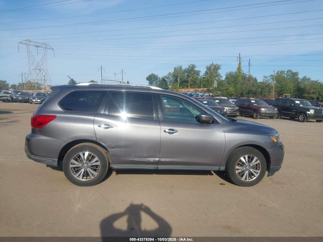 5N1DR2MM9HC687646 Nissan 2017