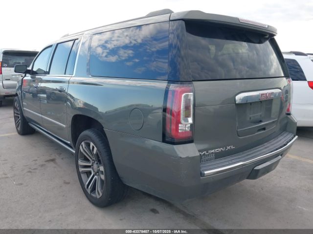 2018 GMC YUKON XL 1GKS2HKJ1JR114386 Photo 2