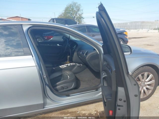 2011 AUDI A4 WAUEFAFL8BN046481 Photo 4