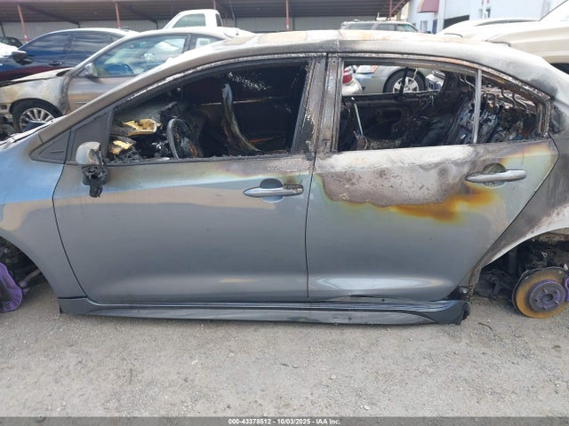 Toyota Corolla Hybrid Se 2024 JTDBCMFE2R3060741 Image 13