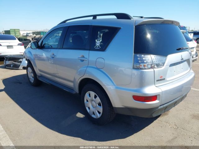 2011 MITSUBISHI OUTLANDER JA4AS2AW7BU018286 Photo 2