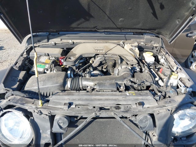 1C4HJXDG8KW623608 Jeep 2019