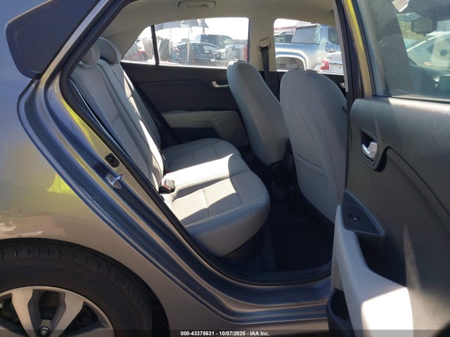 3KPA24AD9NE495028 KIA RIO S