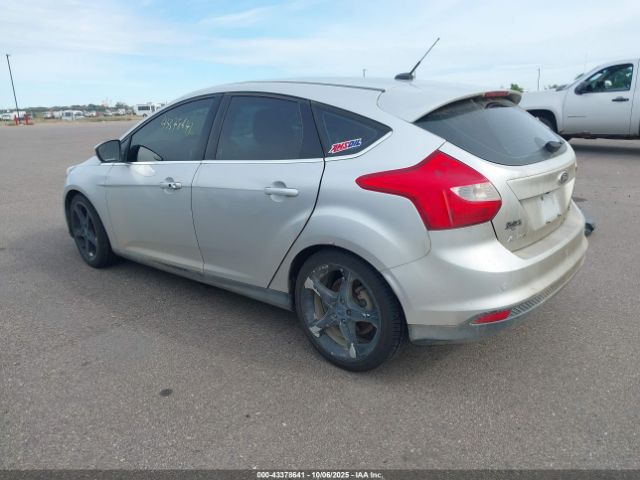 2013 FORD FOCUS 1FADP3N29DL194224 Photo 2