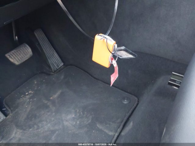 2025 VOLVO XC60 YV4M12RJ7S1204729 Photo 10