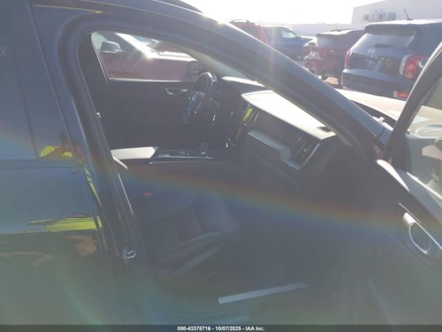 2025 VOLVO XC60 YV4M12RJ7S1204729 Photo 4
