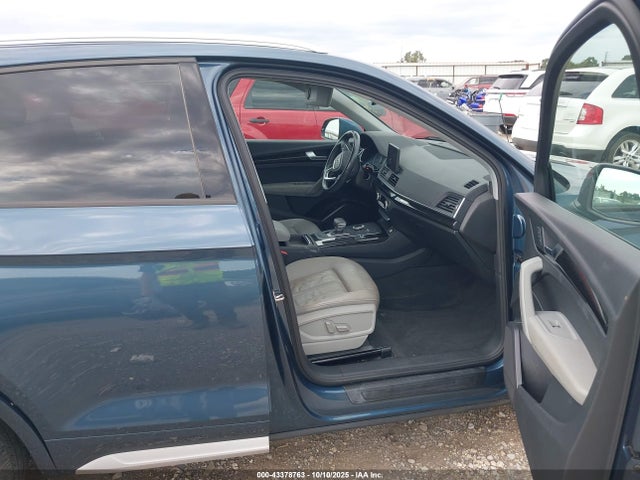 2018 AUDI Q5 WA1ANAFY2J2166707 Photo 4