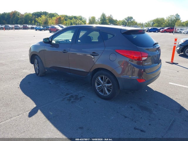 Hyundai dohc gdi nu 2015 KM8JT3AF2FU981476 Image 3