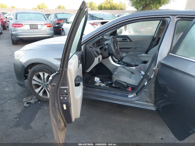 Honda k24w1 2014 1HGCR2F30EA222279 Image 5