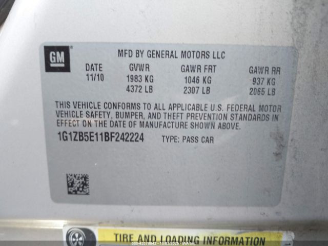 2011 CHEVROLET MALIBU 1G1ZB5E11BF242224 Photo 8