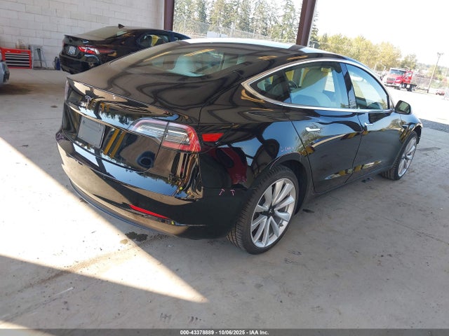 2019 TESLA MODEL 3 5YJ3E1EA3KF314980 Photo 3