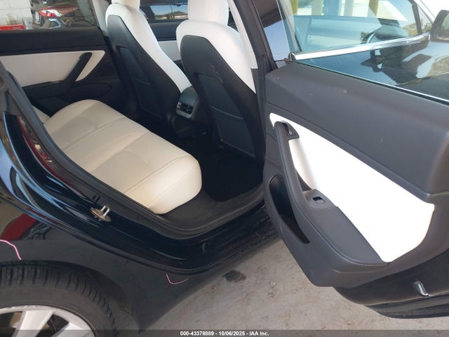 2019 TESLA MODEL 3 5YJ3E1EA3KF314980 Photo 7