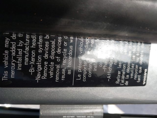 2011 VOLVO XC60 YV4952DL9B2147589 Photo 8