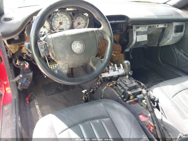 2002 MERCEDES-BENZ SLK 32 AMG WDBKK66F02F233876 Photo 5