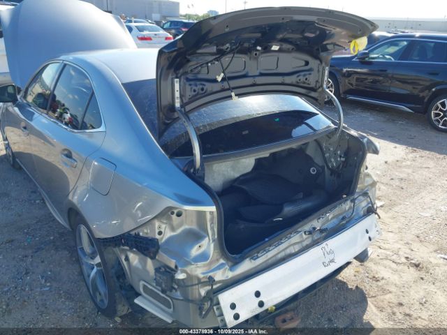 2017 LEXUS IS 200T JTHBA1D28H5040279 Photo 5