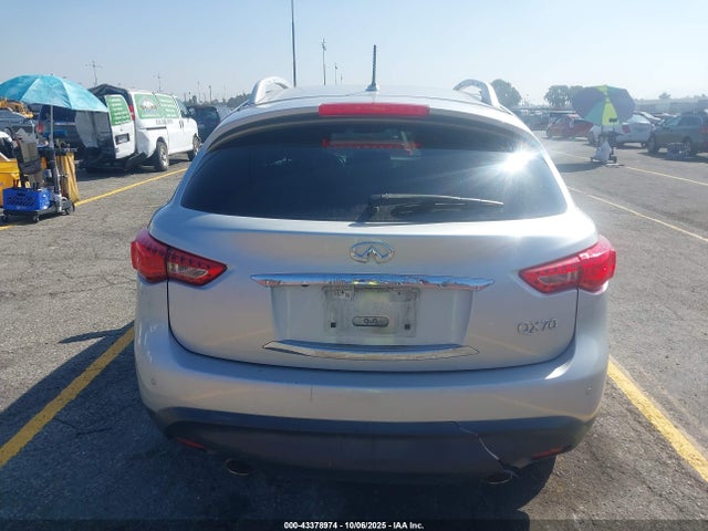 Infiniti QX70 2017 JN8CS1MW6HM413268 Image 16
