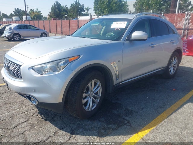 Infiniti QX70 2017 JN8CS1MW6HM413268 Image 2