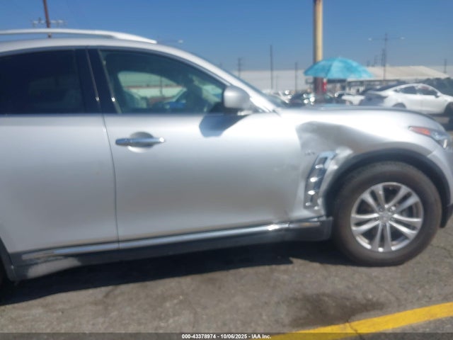 Infiniti QX70 2017 JN8CS1MW6HM413268 Image 6