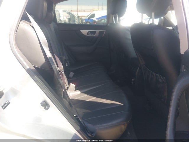 Infiniti QX70 2017 JN8CS1MW6HM413268 Image 8