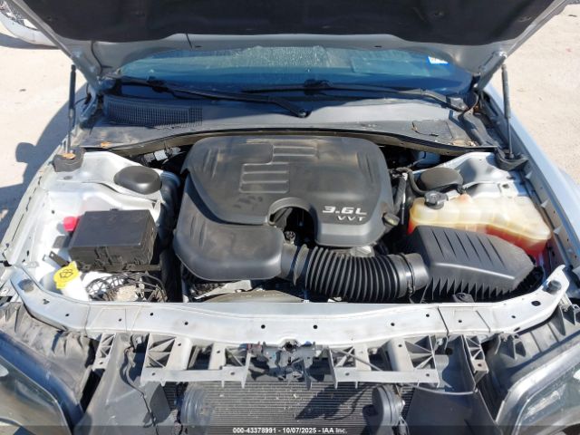 2022 CHRYSLER 300 2C3CCABGXNH174217 Photo 9