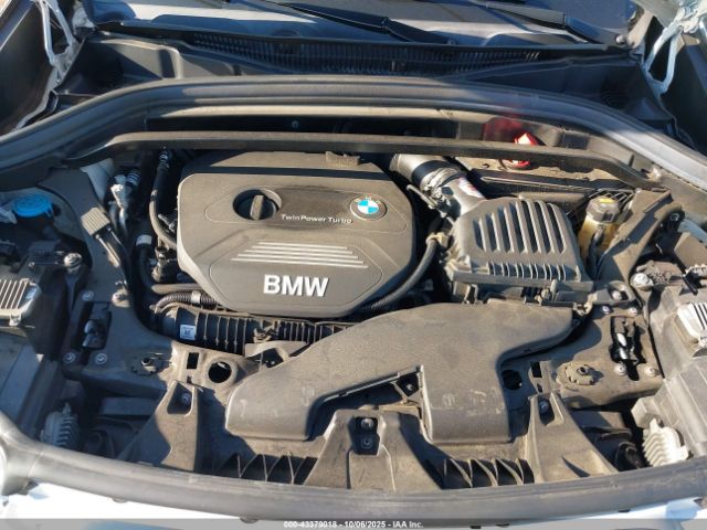 2019 BMW X1 WBXHT3C58K3H35397 Photo 9
