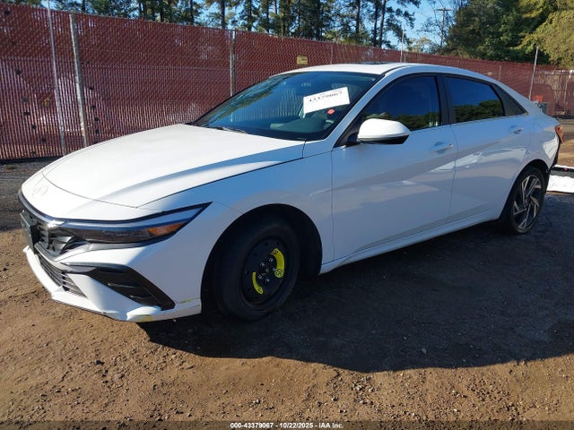 Hyundai ELANTRA SEL 2024 KMHLS4DG2RU656305 Image 2