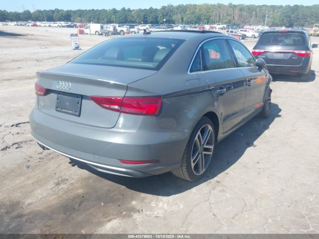 2019 AUDI A3 WAUAUGFF0K1011362 Photo 3