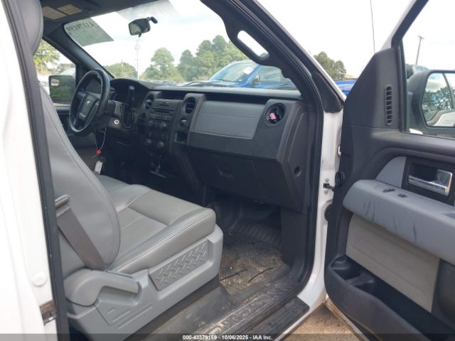 2014 FORD F-150 1FTMF1CM2EKG22860 Photo 4